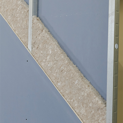 Isolation thermique et acoustique des cloisons